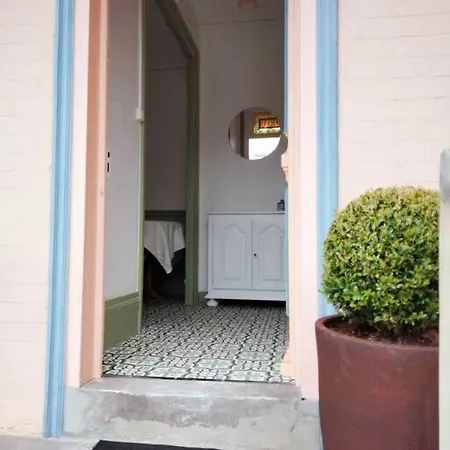 Avec Balcon / Jardin Apartmán